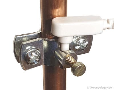 Grounding pipes
